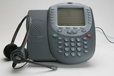 AVAYA DEFINITY IP OFFICE 4622SW VOIP CALL CENTER TELEPHONE 4622 PHONE